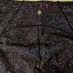 Lululemon Galaxy Print Cropped Leggings